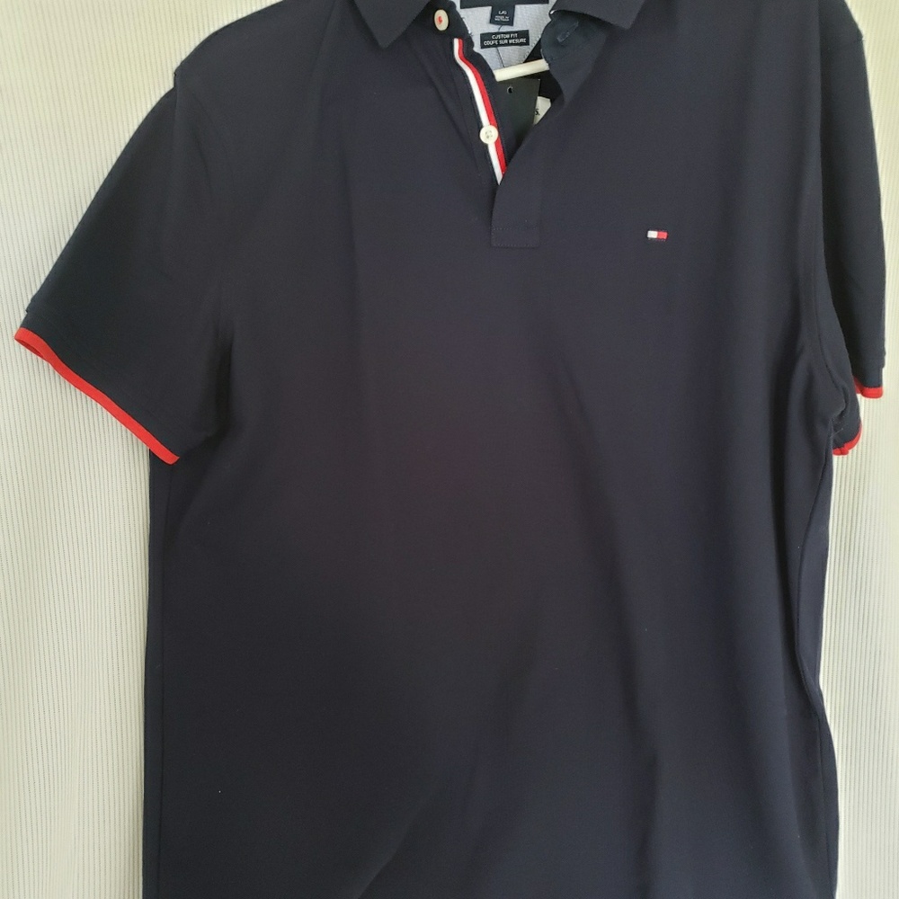 Mens Tommy Hilfiger polo size lg